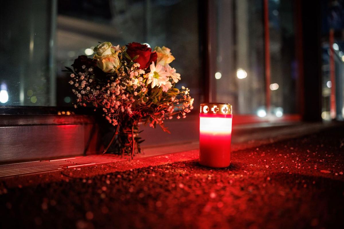 A tribute is placed outside FC Bayern Munich's training ground in Munich, Germany, Monday Jan. 8, 2024. Germany's World Cup-winning coach Franz Beckenbauer has died.