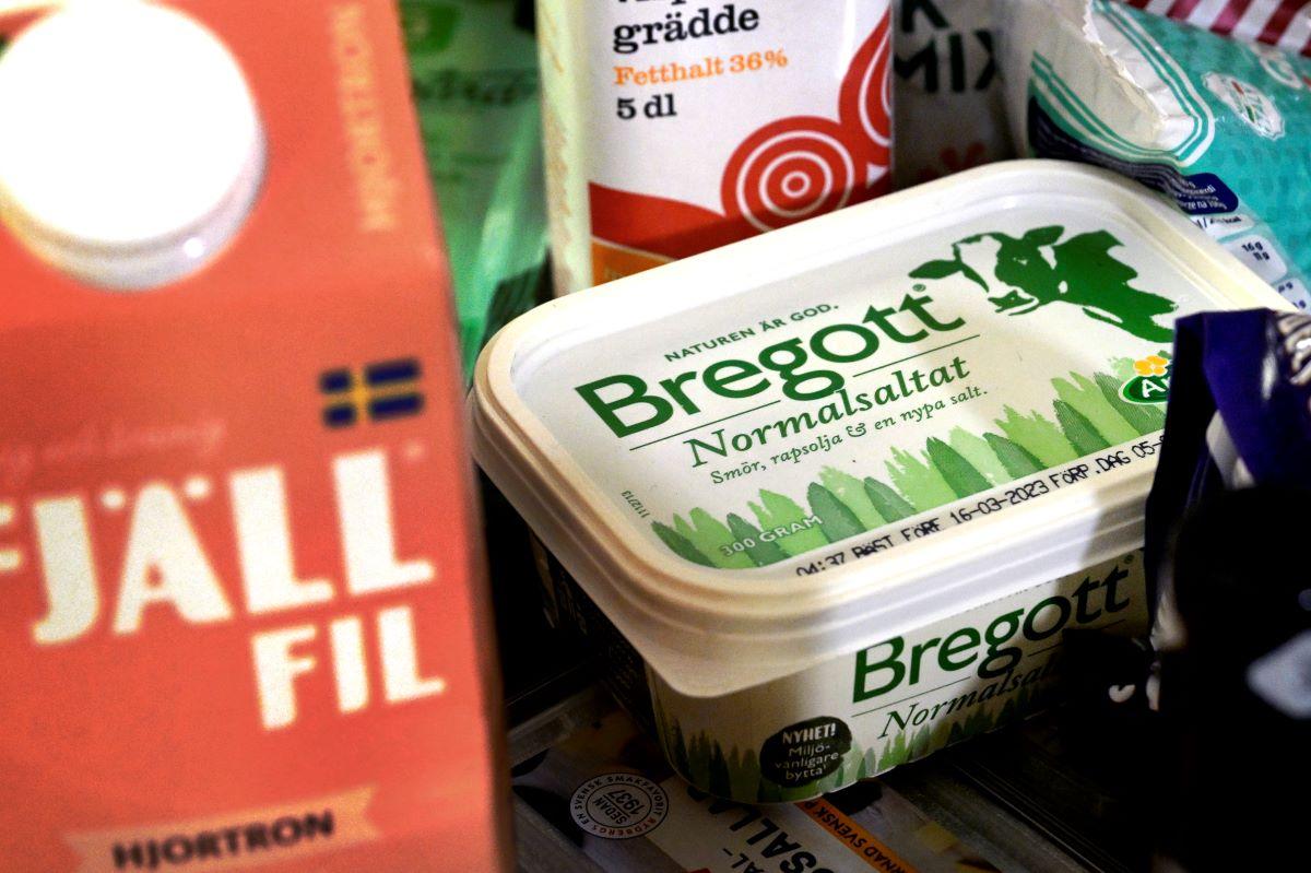 Kunderna rasar mot Arla.