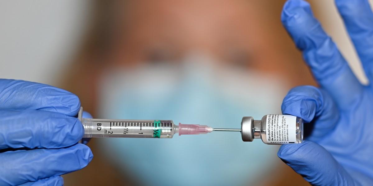 Vd för Svea Vaccin i blåsväder efter avslöjande