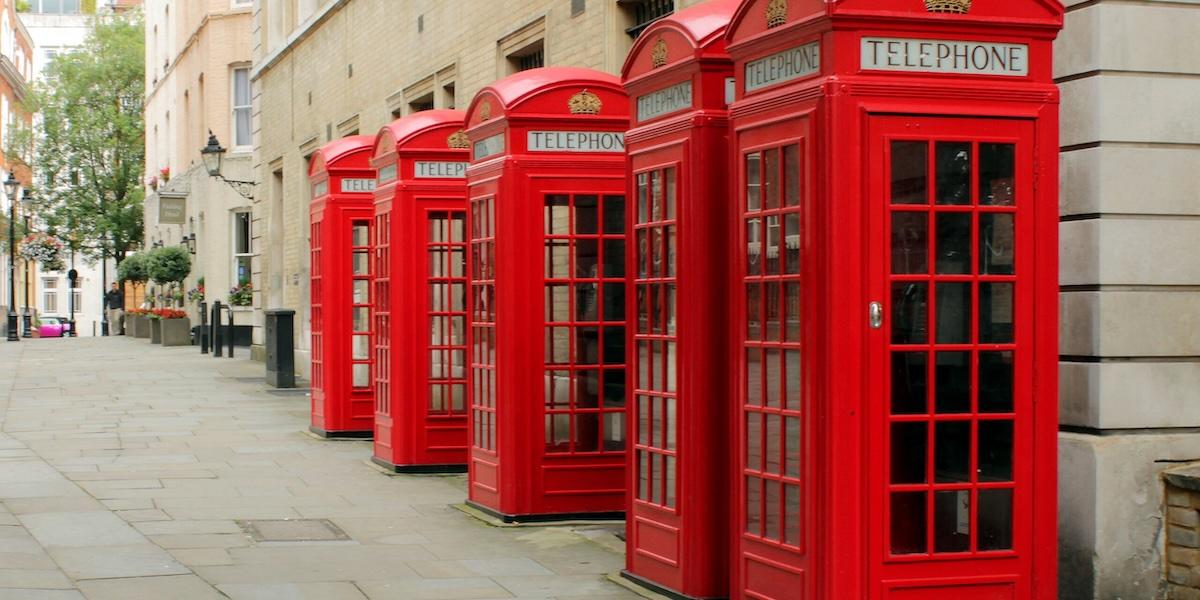 Englands så välkända telefonkiosk