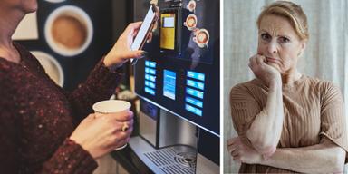En kvinna tar kaffe ur en kaffemaskin och en kvinna minns