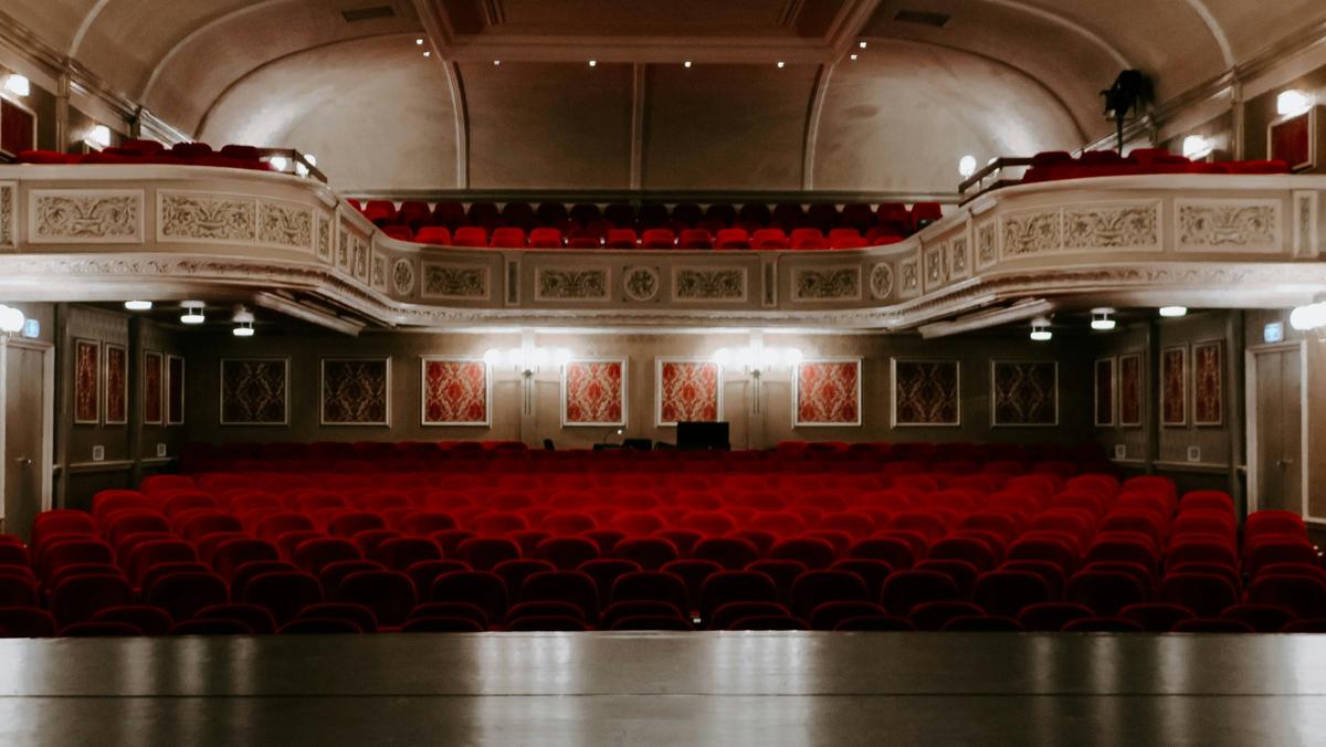 Därför tvingades svensk skådespelare amputera benet