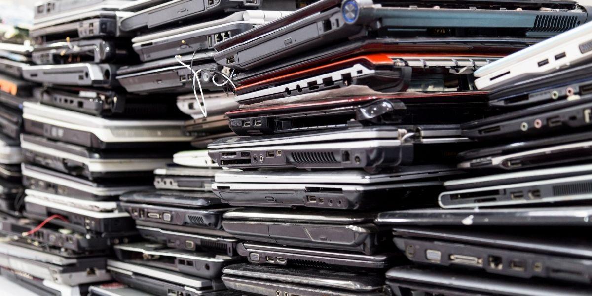 gamla bärbara datorer