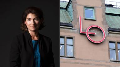 En kvinna till vänster och LO:s logga på en byggnad till höger.
